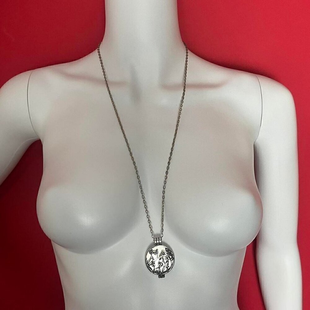 Essential oil pad pendant necklace 🩶🩶​​​​​​​​​​​​